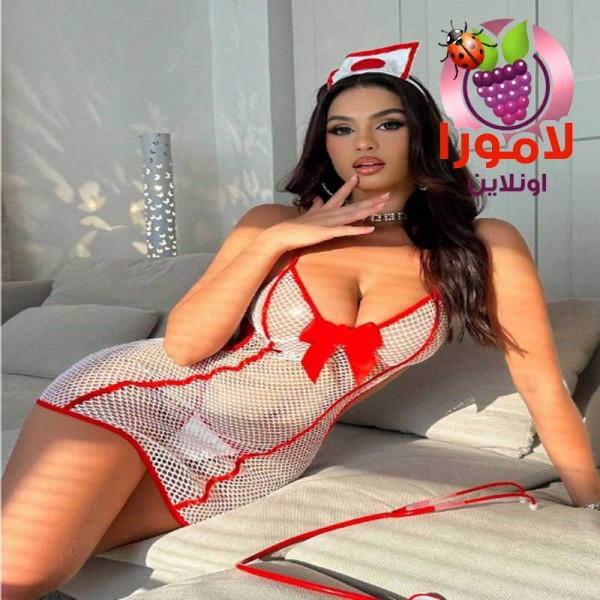 لانجيري تنكري ممرضة شفاف بإطلالة جريئة