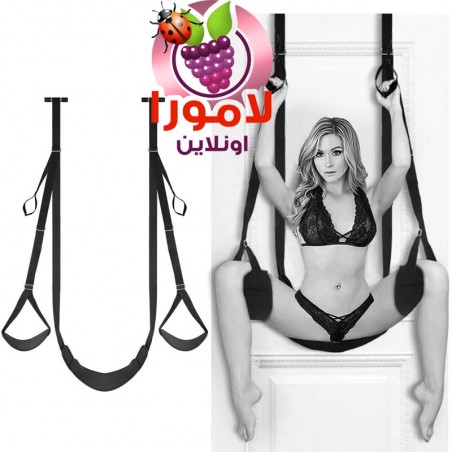 مرجيحة باب للمتزوجين مثبتة على الباب بالمقعدة المبطنة بالفر